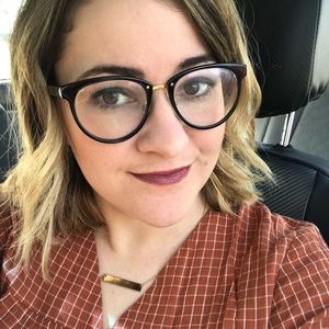 Meet your Posher, Ashley